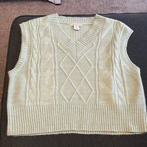 Sweater Vest